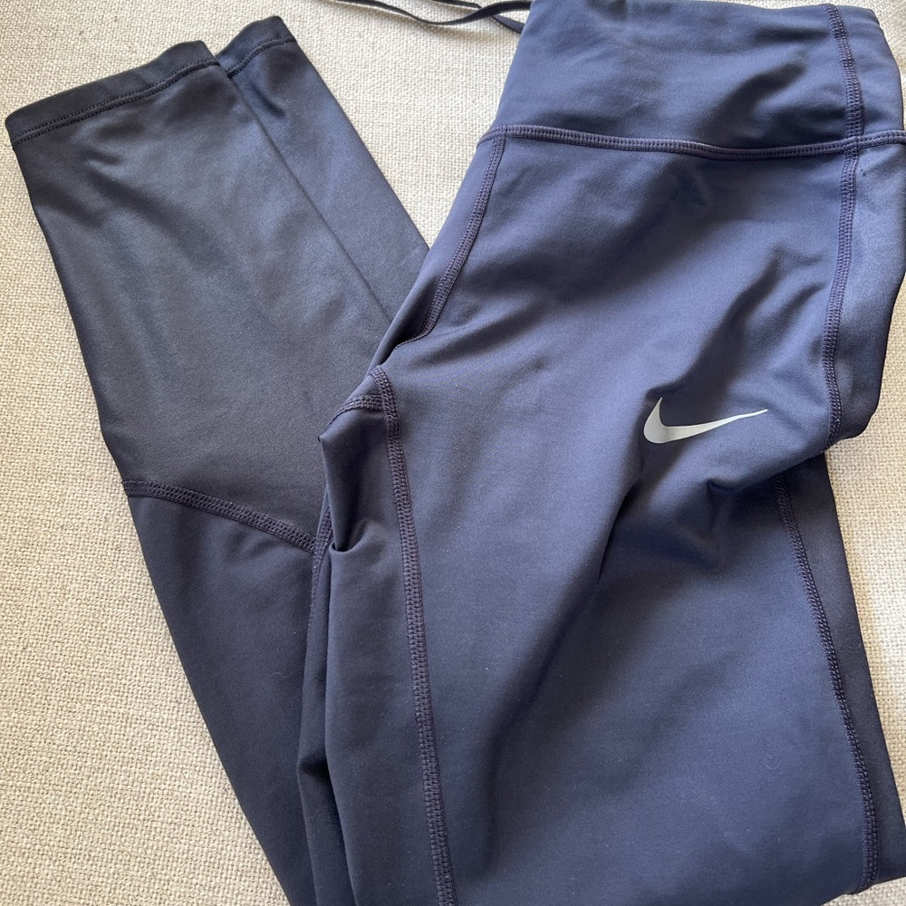 Purple/blue Nike workout leggings